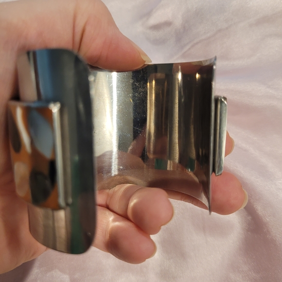 Abalone Shell And MOP Patterned Bangle - Picture 2 of 4